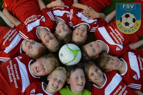 *** Einlaufkids beim Benefizspiel ***