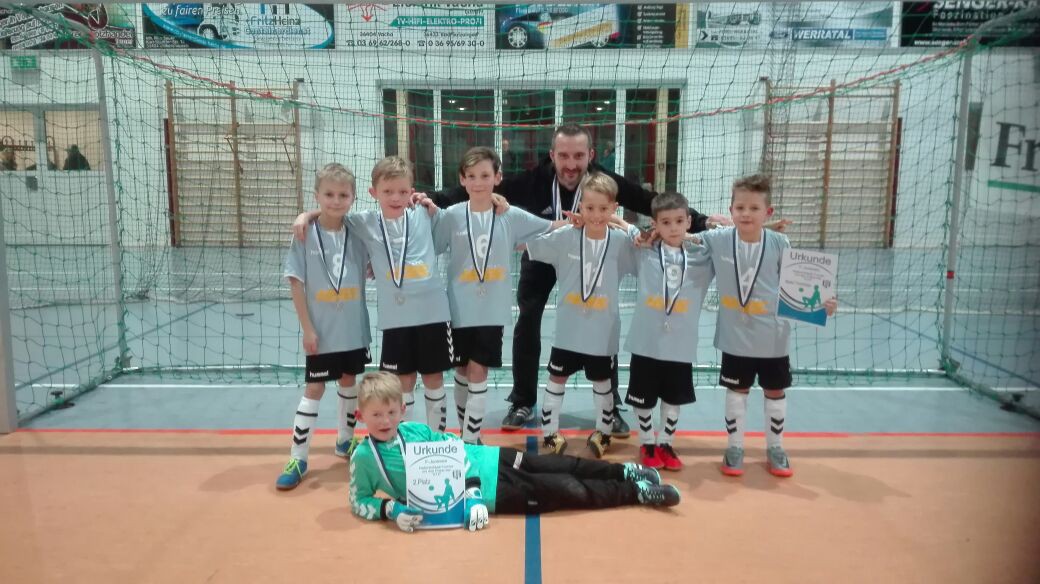 *** Starker Auftakt der Hallensaison ***