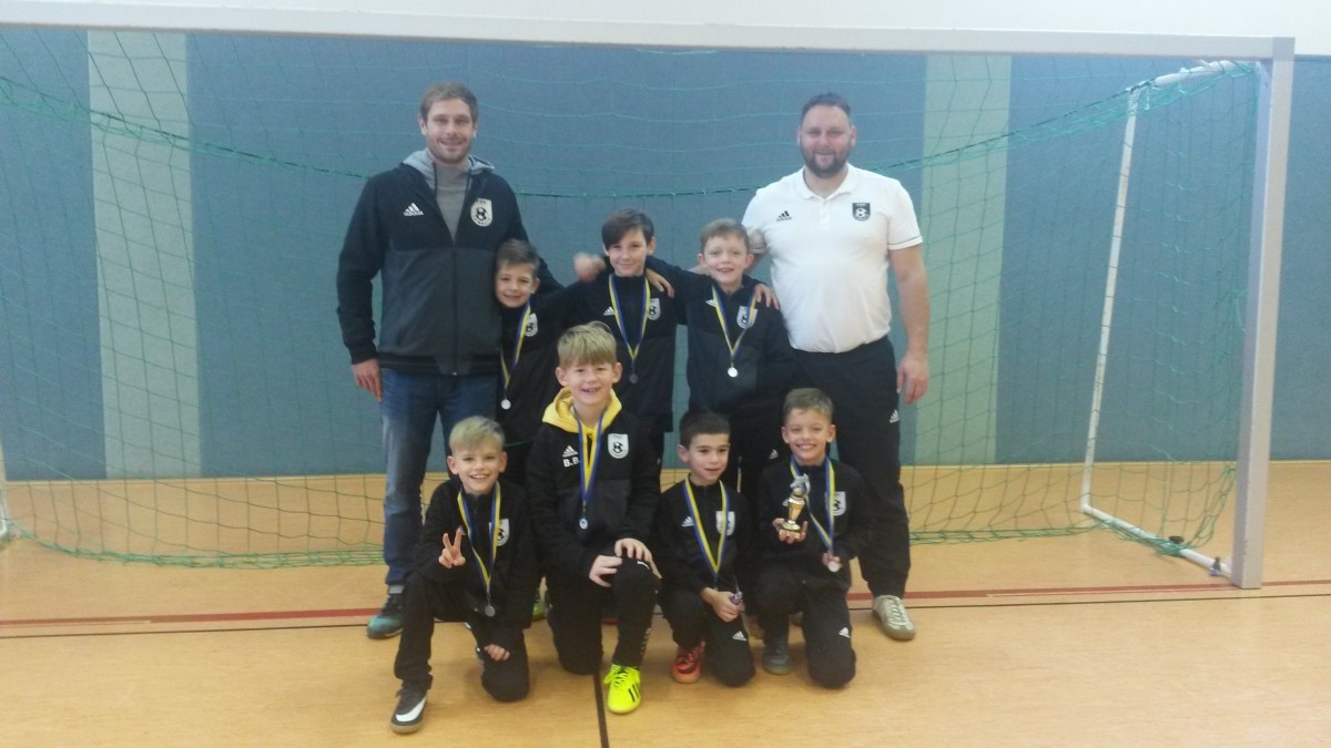 *** Bronzeplatz für F1-Junioren beim FSV-Turnier ***