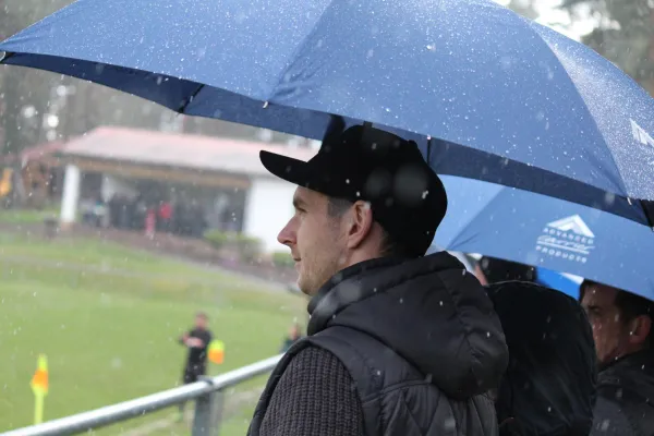 Punktspiel SG Bremen - FSV Leimbach