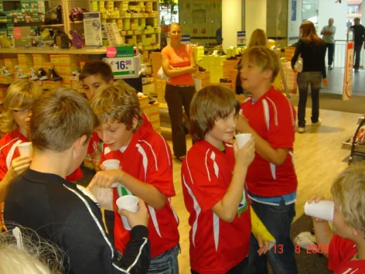 Deichmann-Trikots für D-Jugend