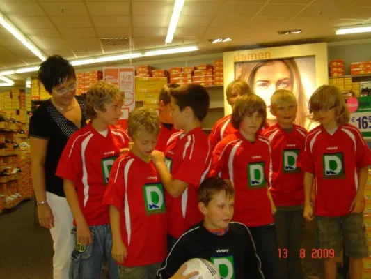 Deichmann-Trikots für D-Jugend