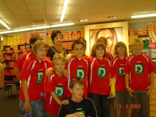 Deichmann-Trikots für D-Jugend