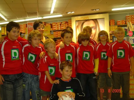 Deichmann-Trikots für D-Jugend