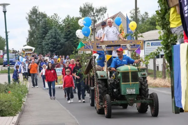 Umzug 100 Jahre FSV Teil I