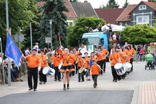 Umzug 100 Jahre FSV Teil I