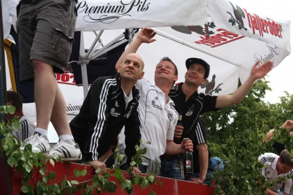 Umzug 100 Jahre FSV Teil I