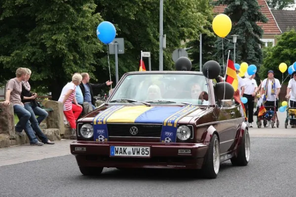Umzug 100 Jahre FSV Teil I